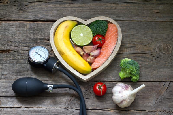 3 Diet Tips for Improving Blood Pressure If You Have a Thyroid Problem